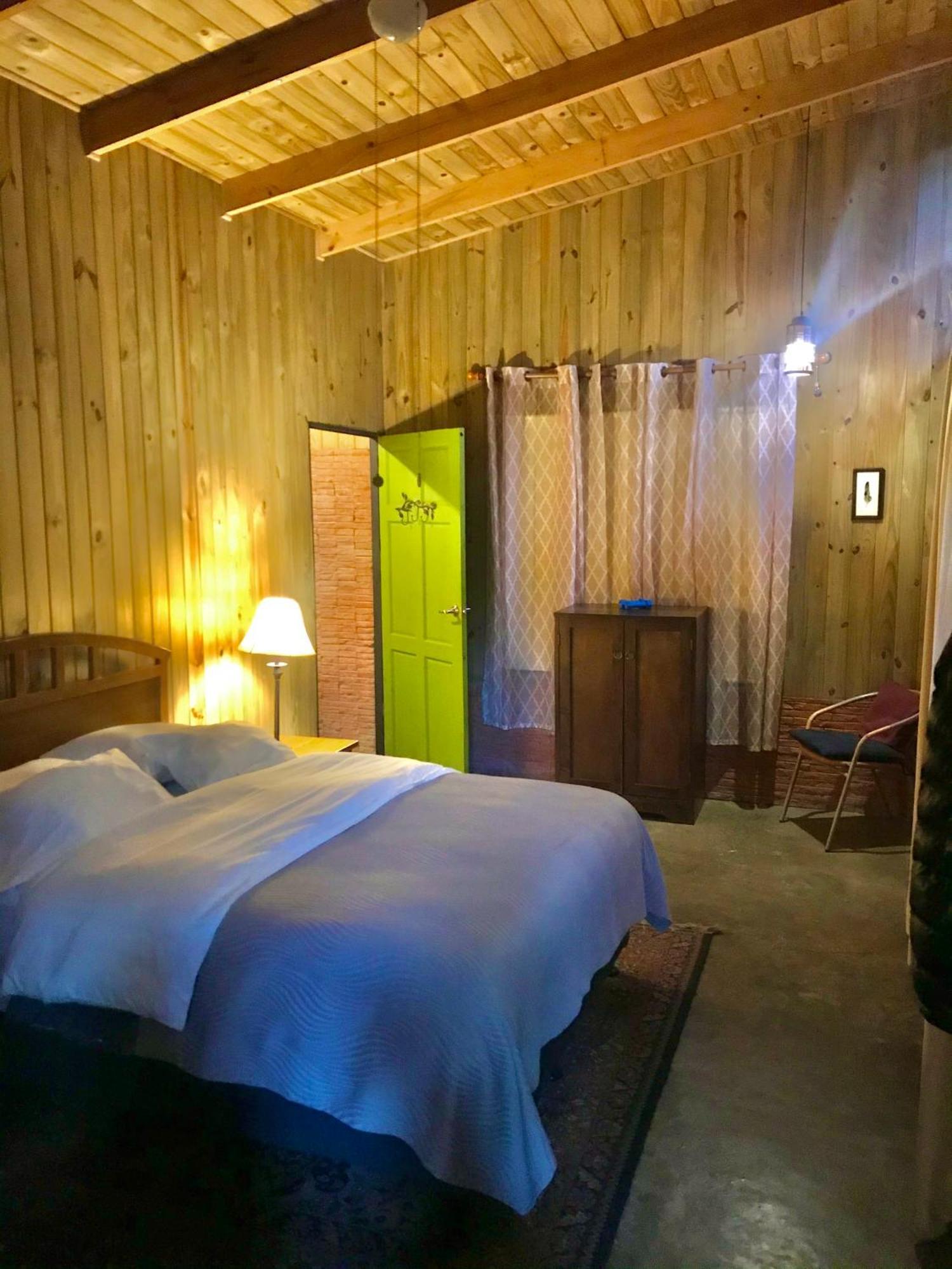 Yerbabuena Lodge Monteverde Cameră foto